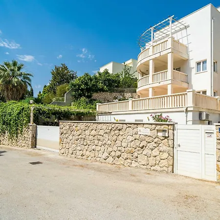 Apartment Borna